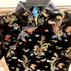 Traditional Ladies Chinese party gown. Bought in China. Size 8